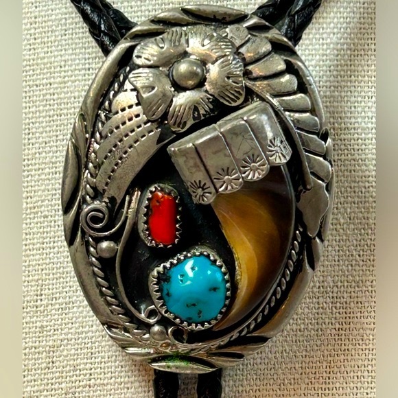 Vintage Native Southwestern Vintage Bolo Genuine Turquoise Coral Bear Claw Heavy - Picture 2 of 5